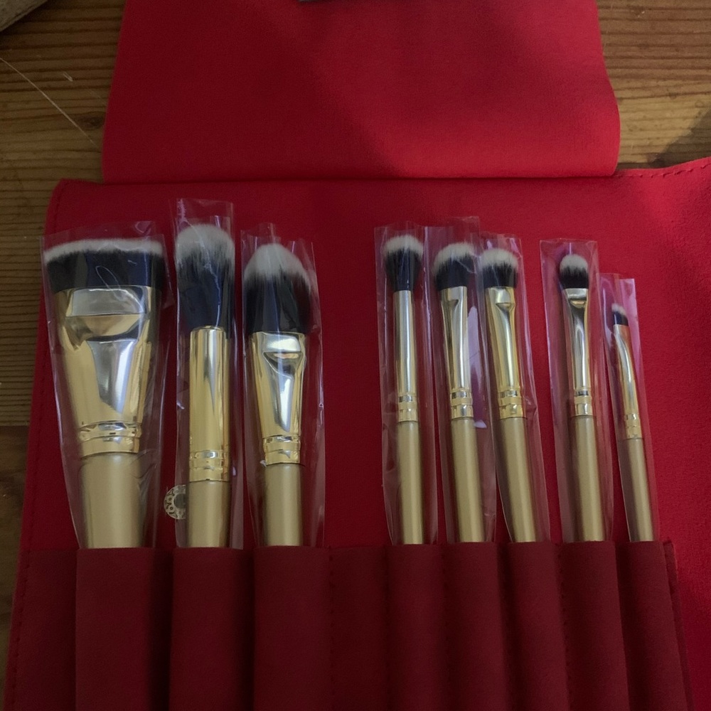 Luxie brushes